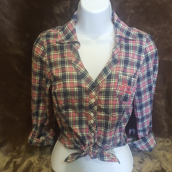 Guess plaid flannel button up long sleeve top - Picture 2 of 3